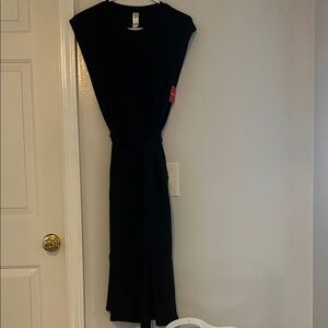 Spanx Black midi Dress